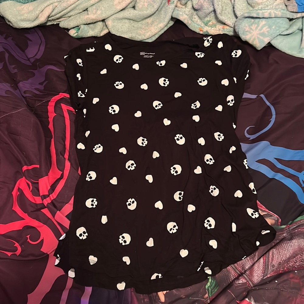 Women’s shirt